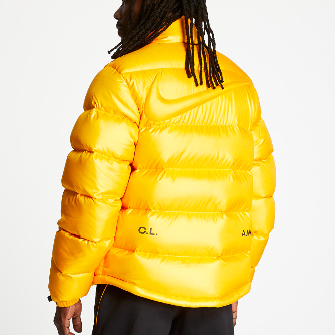 NIKE PUFFER JACKETS